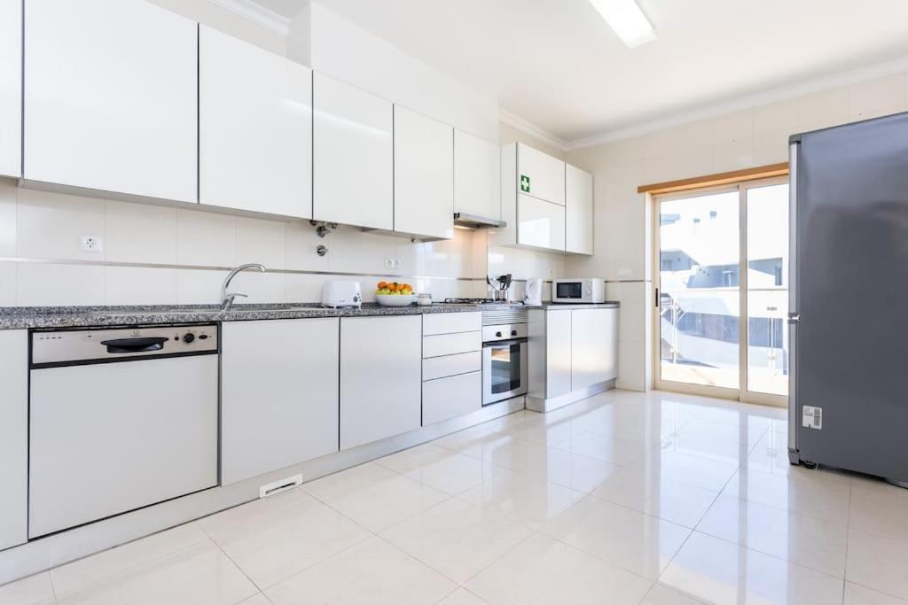 Sea Breeze Lagos Apartment Exterior photo