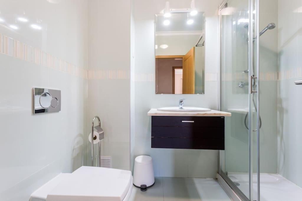 Sea Breeze Lagos Apartment Exterior photo